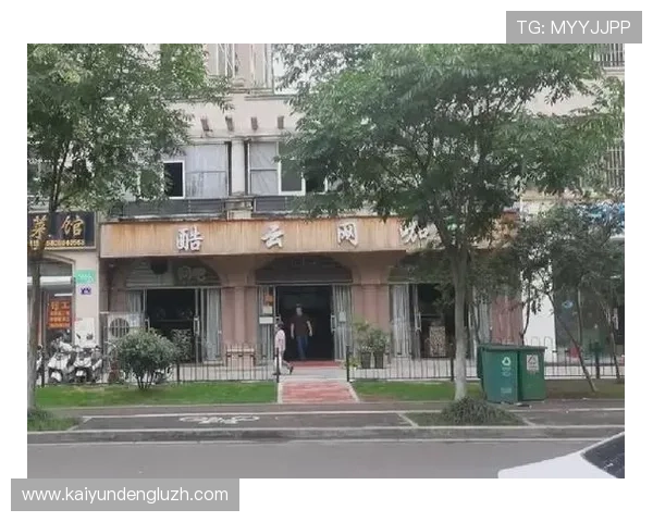 开云棋牌:安全稳定的游戏平台保障玩家的资金和个人信息安全 开云棋牌:安全稳定的游戏平台保障玩家的资金和个人信息安全